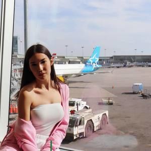 Meet your Posher, Juliette